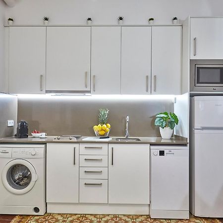 Bbarcelona Sagrada Familia Garden Apartment Luaran gambar