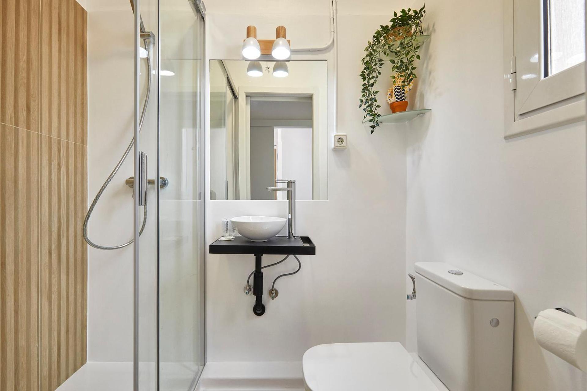 Bbarcelona Sagrada Familia Garden Apartment Luaran gambar